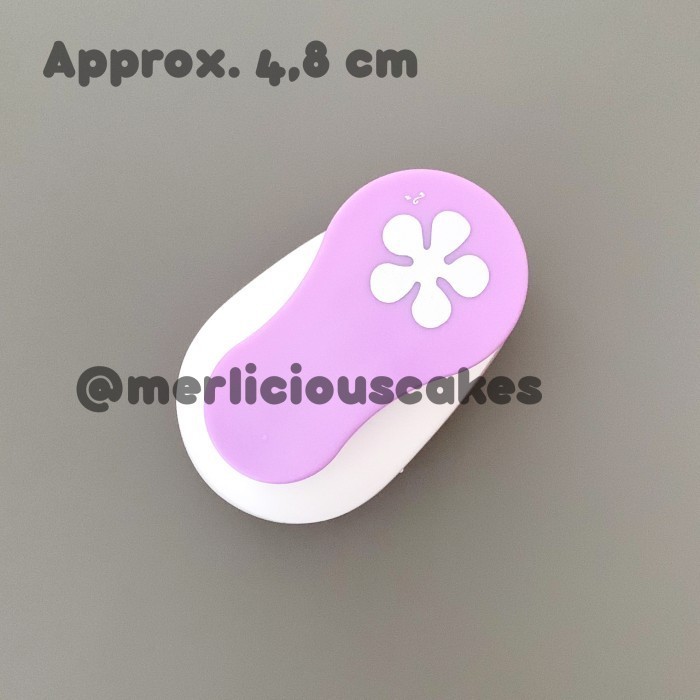 

Buttercup Wafer R Puncher Pembolong Kertas