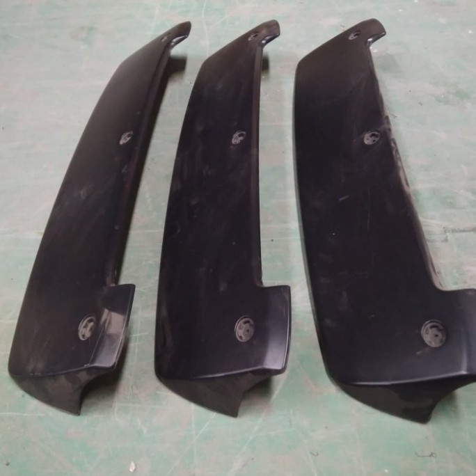 spoiler suzuki escudo sidekick mentah