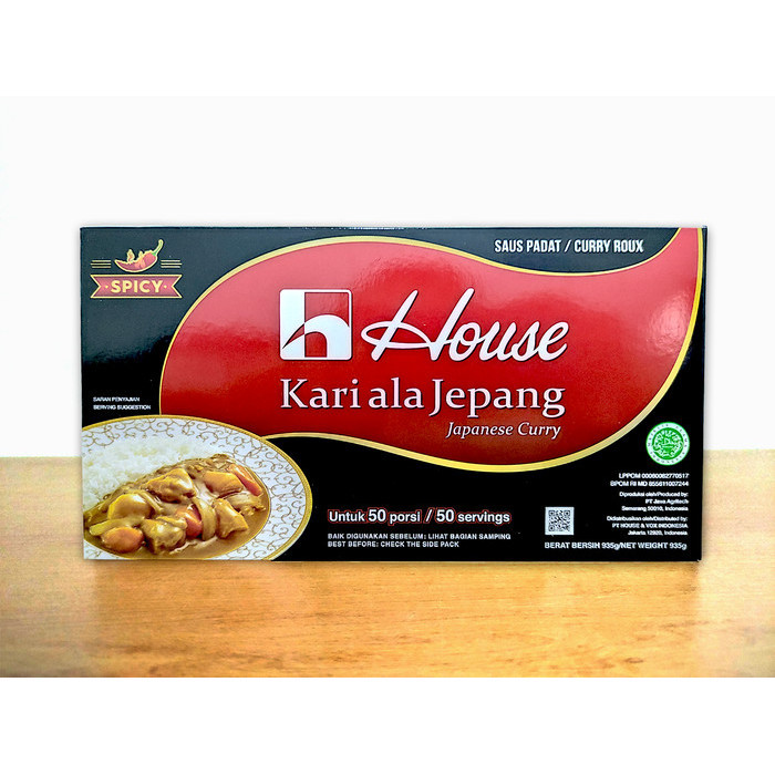 

House Kari Ala Jepang Spicy / Bumbu Padat Kari Pedas 935 Gr Halal C727