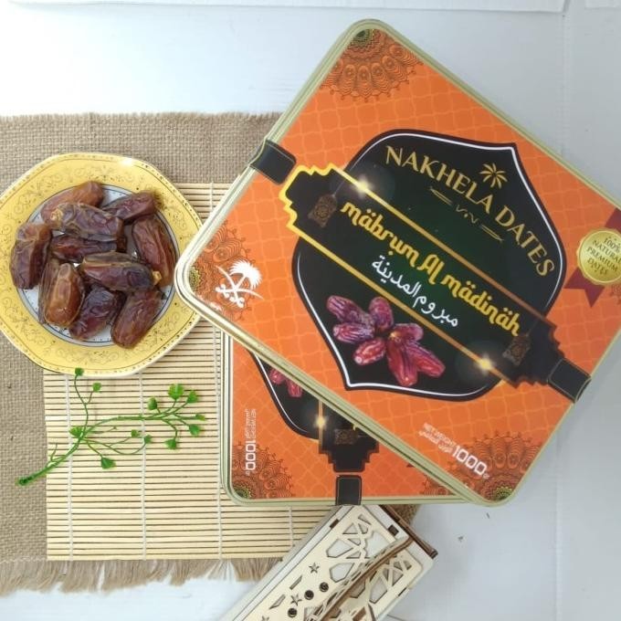 

Kurma Mabrum Madinah Kurma Mabroom Kurma Mabroum Madinah 1 kg Premium ES77