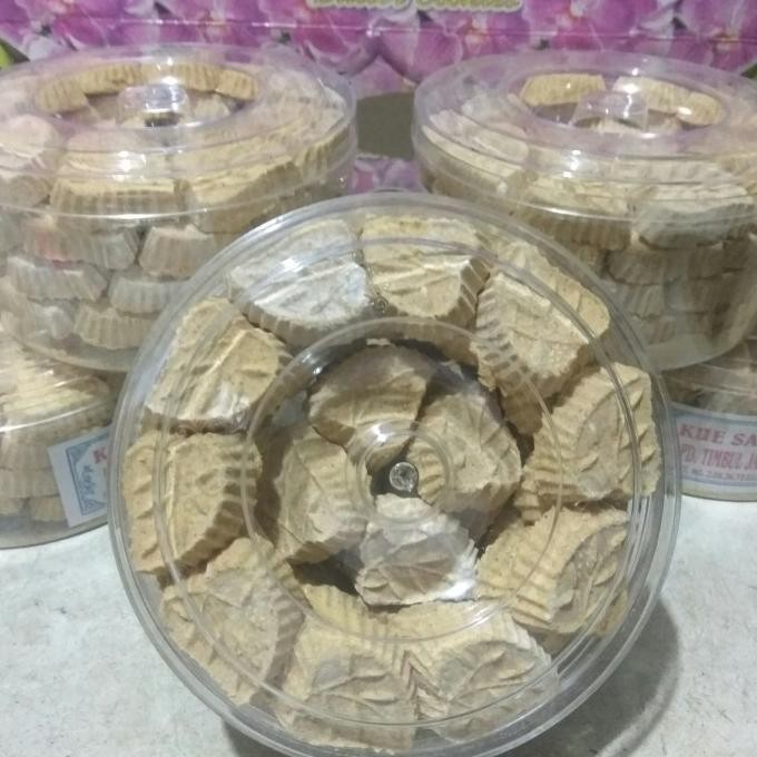 

Terlaris Kue Satu Kacang Ijo Stok Terbatas