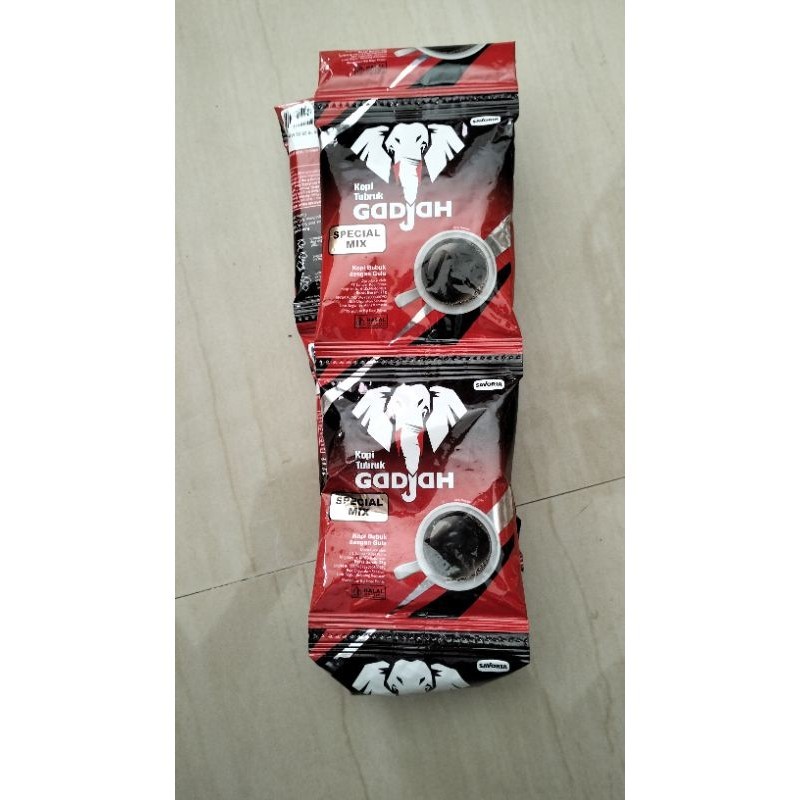 

kopi tubruk gadjah special mix 23g