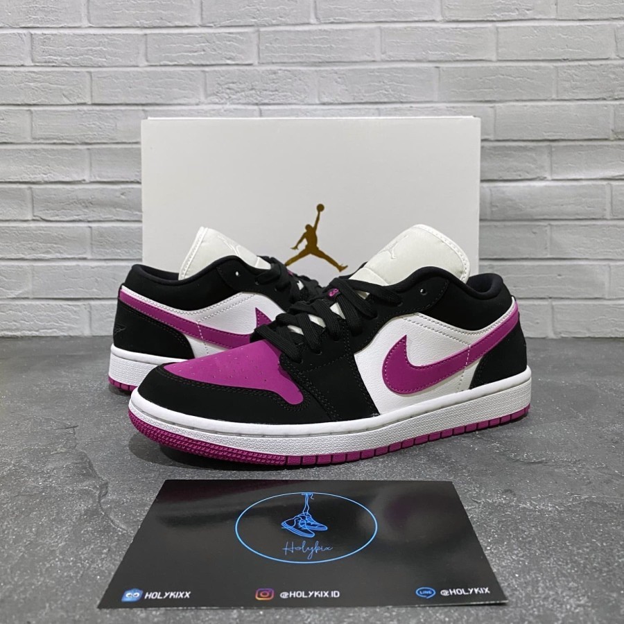 Air Jordan 1 Low Black Cactus Flower WMNS