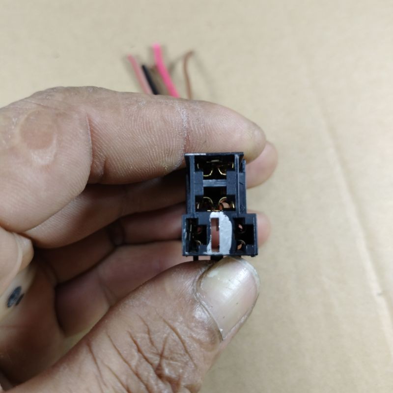 Soket Kabel Relay Betina 4 Kabel Aniversal Motor, Mobil, Soket Kabel Motor Mobil