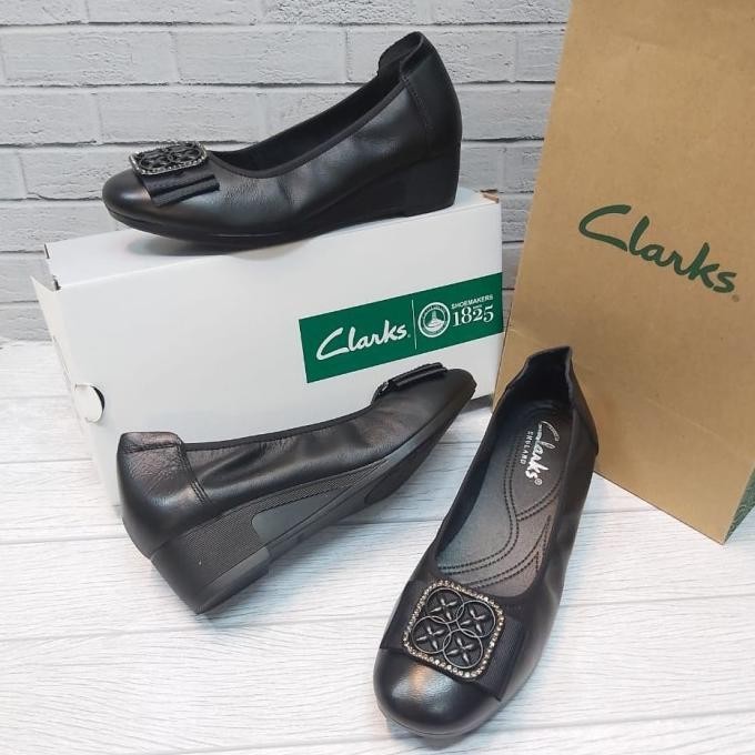 Sepatu Wanita Clarks Wedges 7736 / Sepatu Kerja Wanita Terbaru