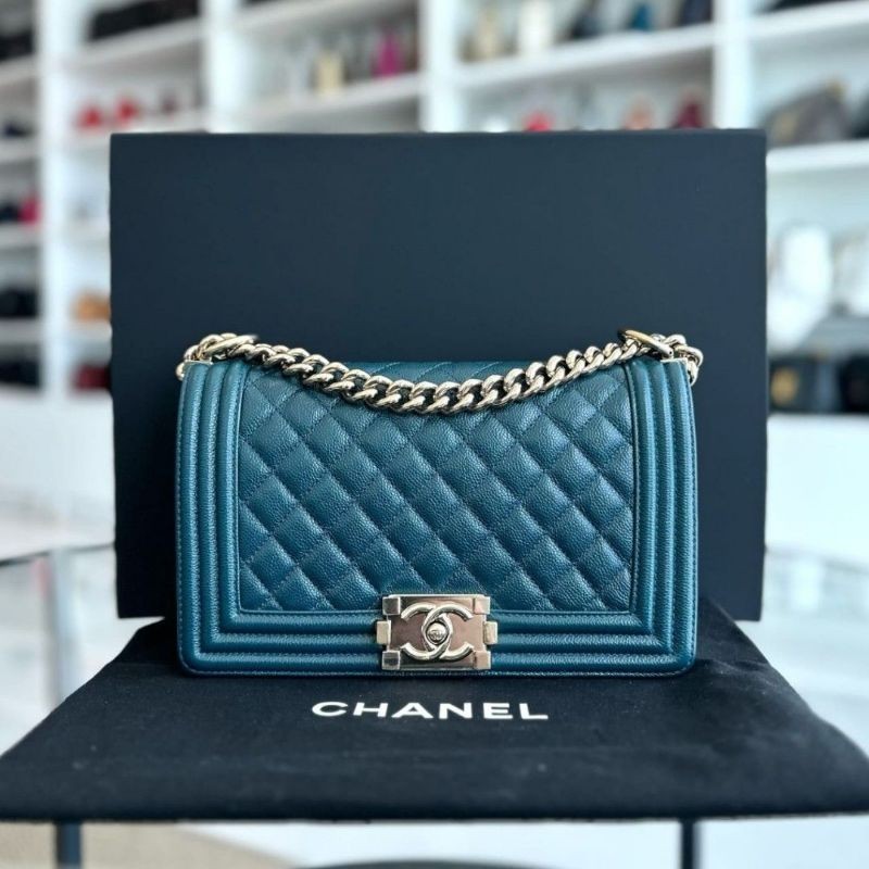 Chanel Boy Caviar Medium 25cm Blue GHW#30