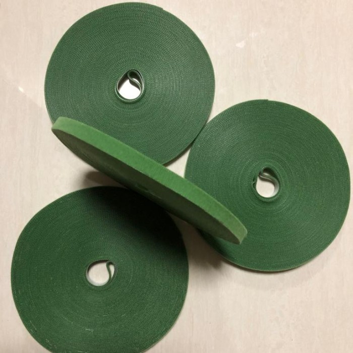 

HOT PROMO velcro magic tape 10meter lebar 1cm (ijo)