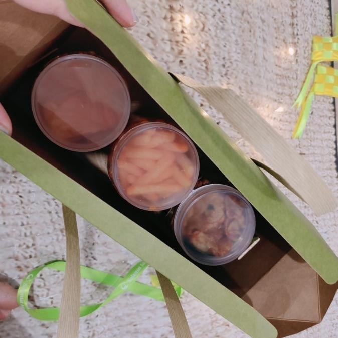 

Promo Terbatas Hampers Idul Fitri Olive 3 Gift - Bingkisan Kado Snack Xa7Y_Rdoxc