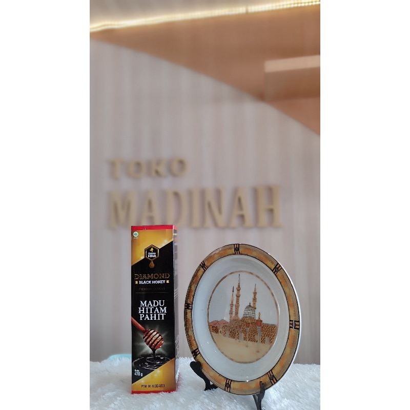 

Madu Hitam Pahit | Diamond Black Honey
