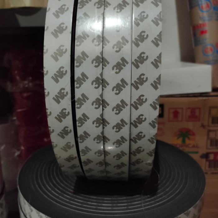 

DISKON Soft tape 3M Single foam 24mm - 5mm x 10mtr