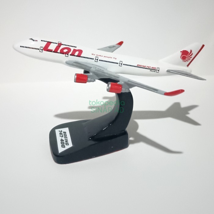 MODEL/DIECAST/MINIATUR PESAWAT BOEING 747-400 MASKAPAI LION AIR