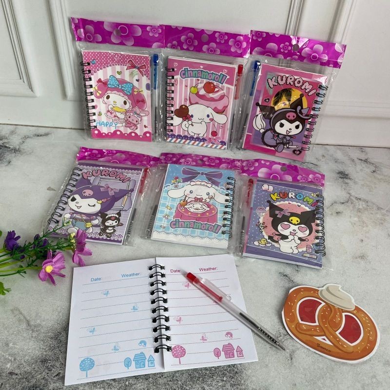 

Buku Binder Mini Ukuran A7 Binder Mini Bermotif Free Pulpen Kecil Binder Sanrio Kuromi Termurah