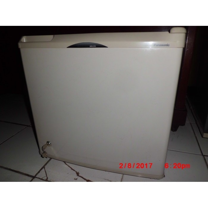 PANASONIC NR AK5ED MINI BAR / MINI FRIDGE / KULKAS MINI