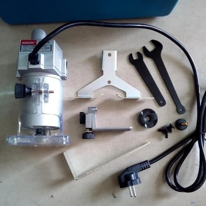 Mesin Trimmer/Mesin Profil Modern/Trimer Kayu M2700/Wood Trimer 6Mm