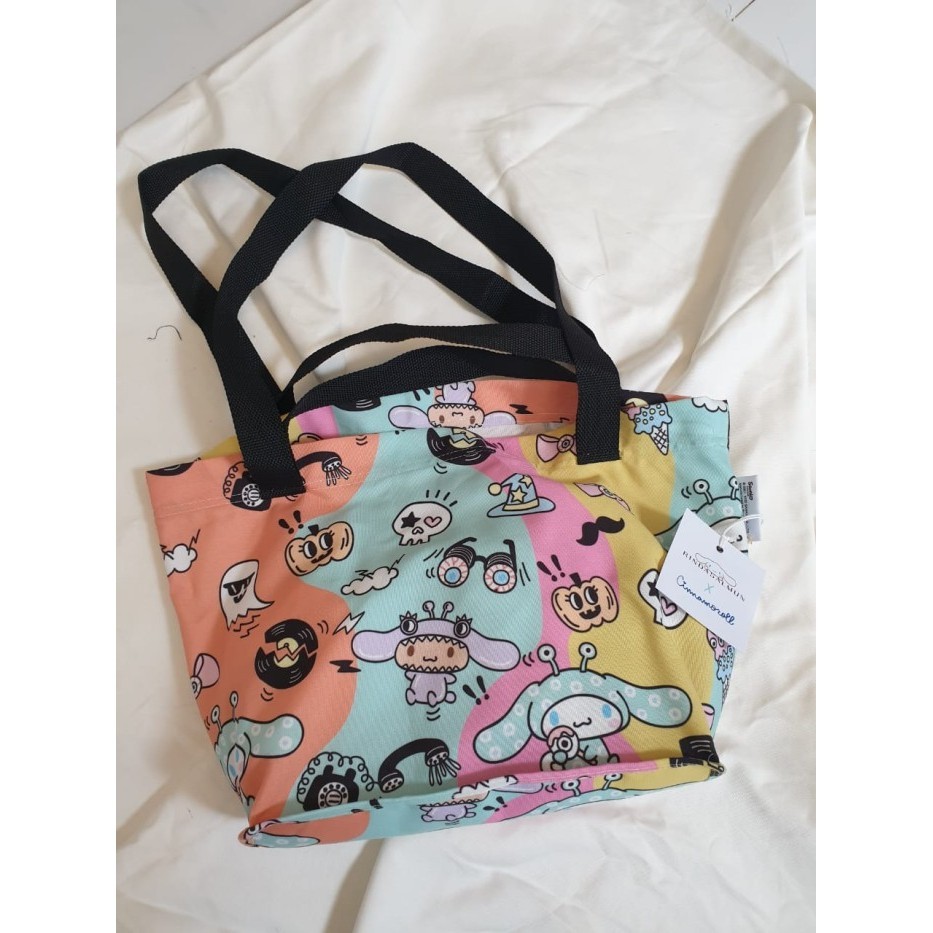 Rinda Salmun X Cinnamoroll - Printed Canvas Bag Halloween Multicolour