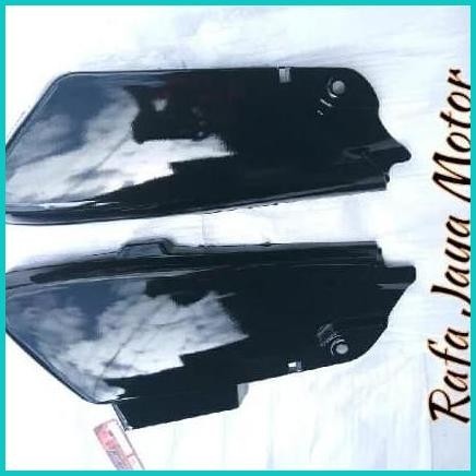 Bok Box Aki Honda Astrea Grand Hitam Polos 19F3B2024 sparepart