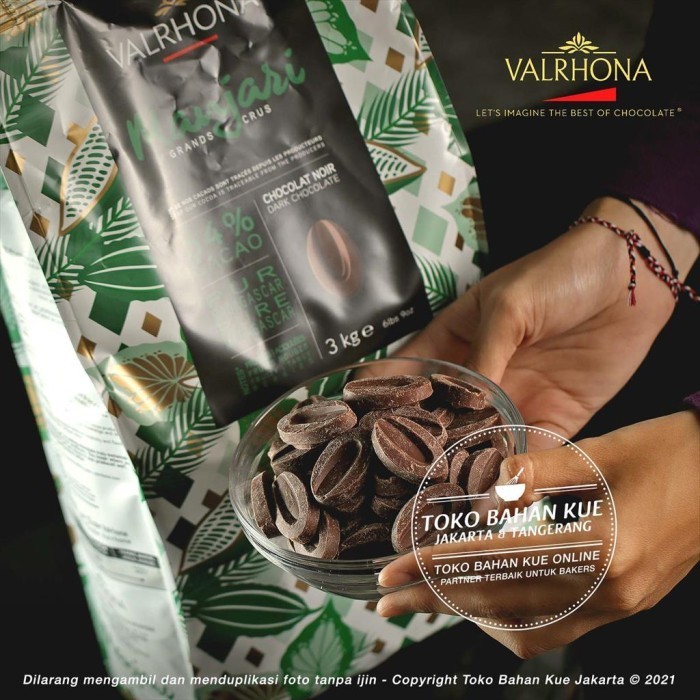 

Cabina Valrhona Manjari 64% Dark Chocolate Couverture 250Gr Cokelat Cocoa