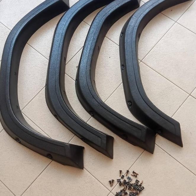 Over Fender Kotak Jimny Katana Karet