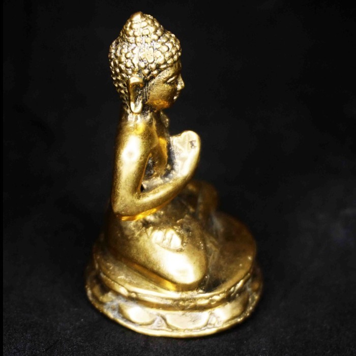 Patung Budha Kuningan Sari