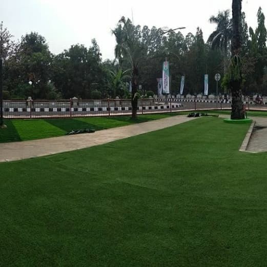 Rumput Rumputan Palsu Best Seller Dekorasi Taman Lantai Sintetis