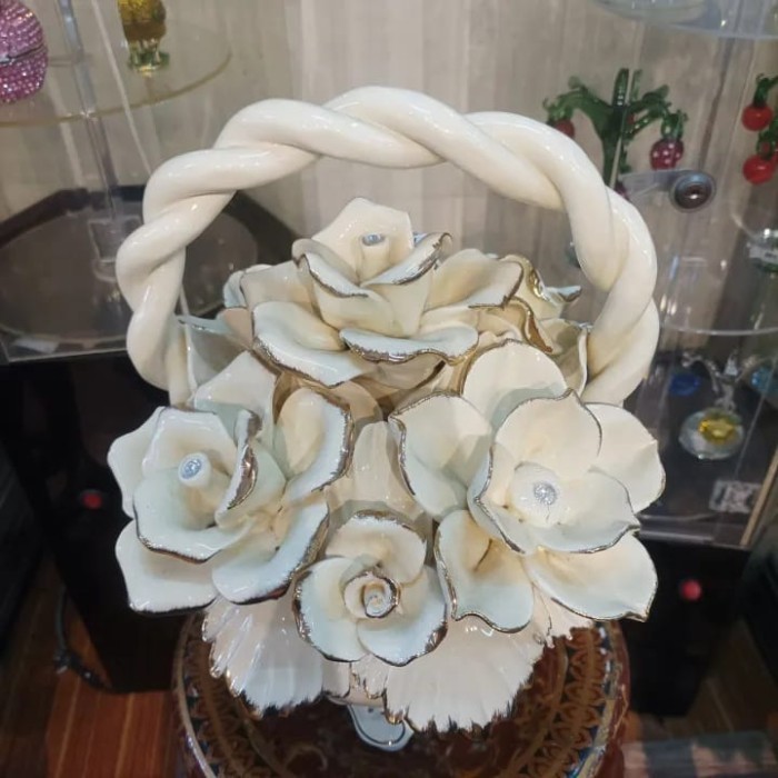 Bunga Capodimonte / Bunga Keramik / Koleksi / Hiasan Ruang Tamu / Hias