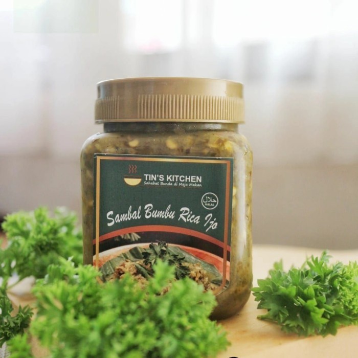 

Ready Bumbu Rica Hijau instan Tin's Kitchen kemasan reguler 365gr