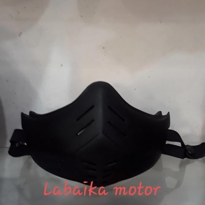 BST MASKER HELM CARGLOSS YRM-KLASIK