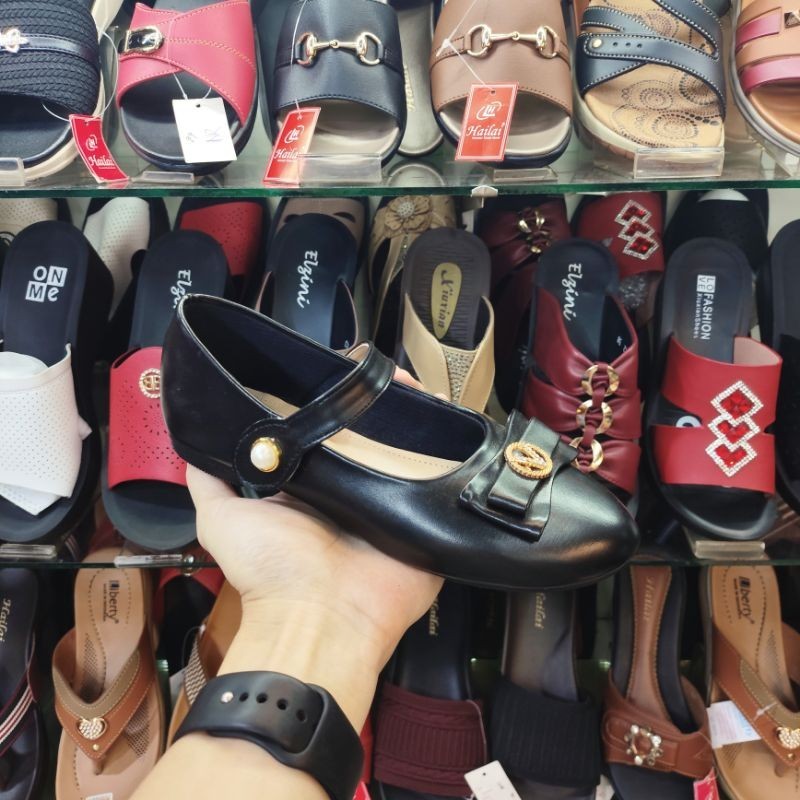 SEPATU ANAK WANITA SEKOLAH JALAN JALAN