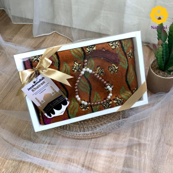 

Hampers Gift Hajj Premium Oleh Oleh Haji Umroh Khas Arab 6In1 Neew