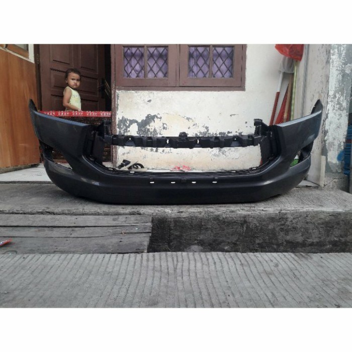 Bumper Bemper Depan Innova Reborn Venturer 2016/2017/2018 Ori