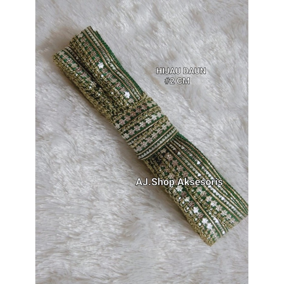 

RENDA BAJU GAMIS / RENDA PAYET LEBAR 2 CM HARGA PER PACK