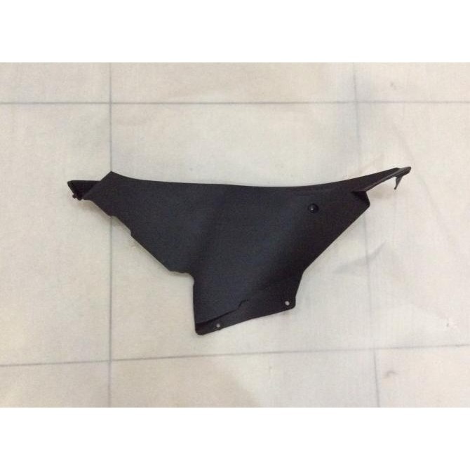 Cowling Inner Body Lh Kiri Suzuki Gsx R 150