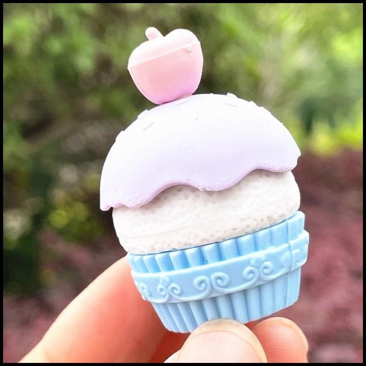 

BEST DEAL PENGHAPUS MOTIF CUP CAKE CUTE / PENGHAPUS PENSIL !!!!