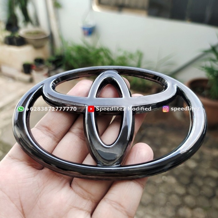 Logo Belakang Toyota Fortuner Legender Logo Fortuner Vrz Facelift