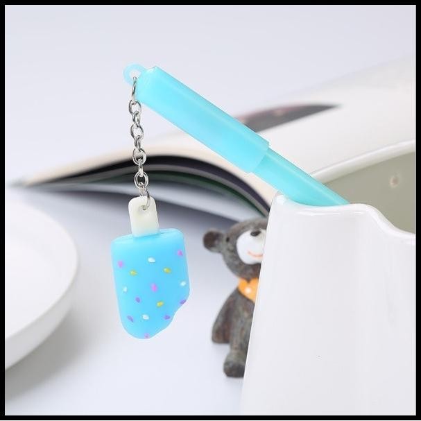 

TERBARU SELUSIN PULPEN ES KRIM S0196 !!!!