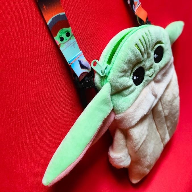 

Star Wars The Child / Baby Yoda Deluxe Lanyard With Pouch Card Holder Premium Murah Baru