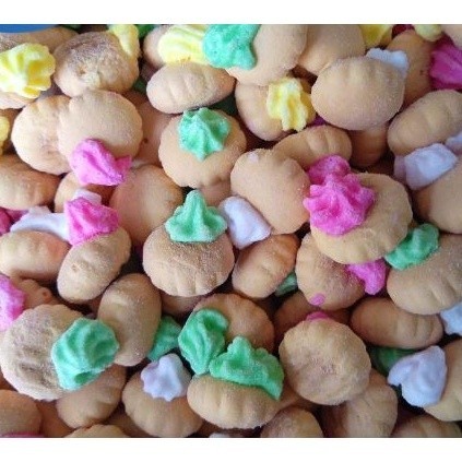 

UZq Gem Bunga / Roti Benik / Biskuit Gem Rose / Snack Jadul / Snack Camilan Kiloan PK4