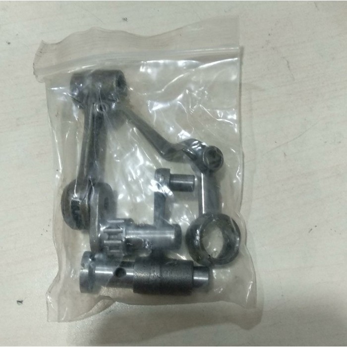 

Set B1901-761 Thread Take Up Lever Asm Mesin Lubang Kancing Juki