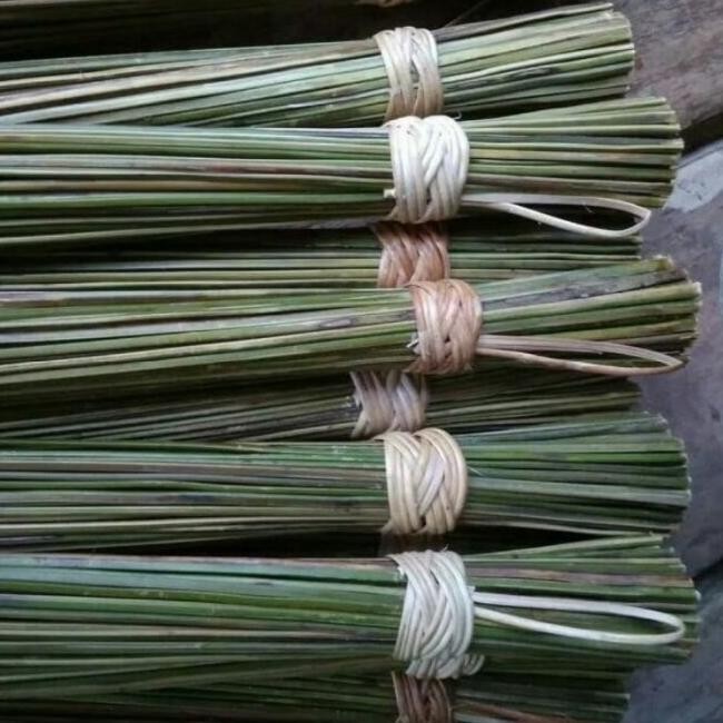 Super Murah Sapu Lidi Aren /Sapu Lidi Pohon Aren/Sapu Lidi Kaung