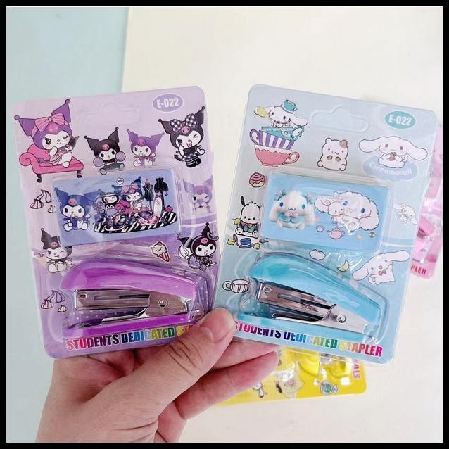 

BEST DEAL STAPLES SANRIO CLIPPER MINI MY MELODI KAWAI STAPLES FREE 1 BOX ISI !!!!!!!