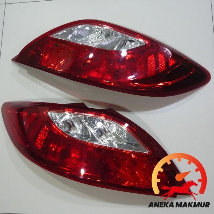 Stop Lamp Mazda 2 2010-2014 Lampu Rem Belakang Mazda 2 2010-2014