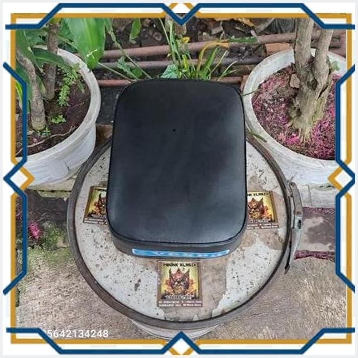 [MBO] JOK BELAKANG VESPA PX SUPER SPRINT BAJAJ LAWASAN JOK BELAKANG VESPA SPRINT JOK BELAKANG VESPA 
