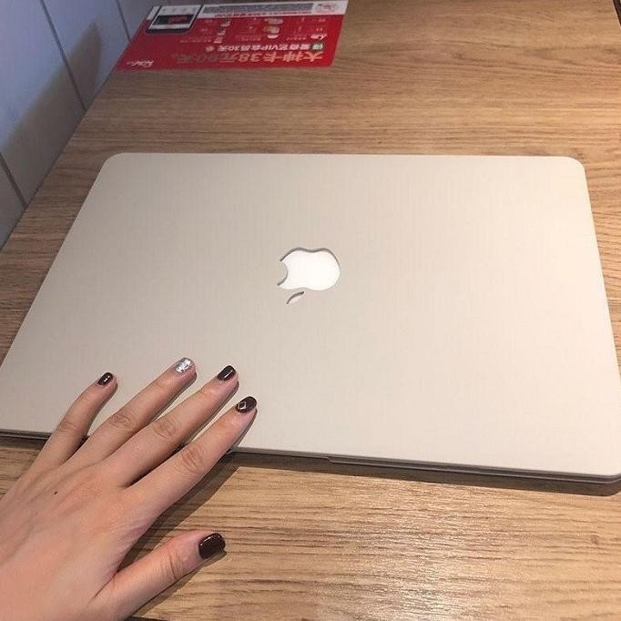 Casing Hardcase Macbook Pro 16 Inch M1 Pro/ M1 Max 2021 A2485
