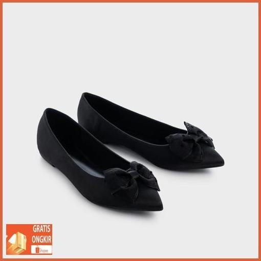 Serba Murah Urban&Co Essentials Flat Shoes Haruna Qc Pass