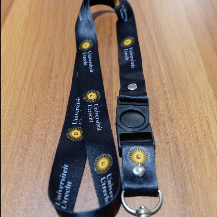 

Lanyard Utrecht University Satuan Request Custom
