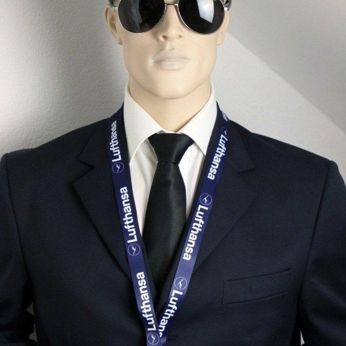 

Lanyard Maskapai Pesawat Lufthansa Bisa Satuan Request Custom
