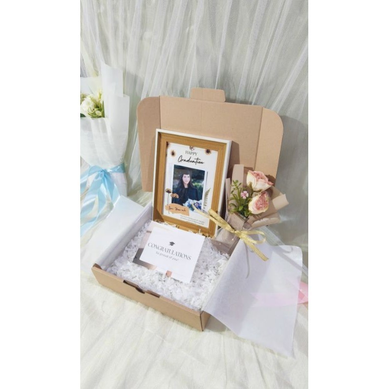 

Gift box special for graduation/gift box for girlfriend