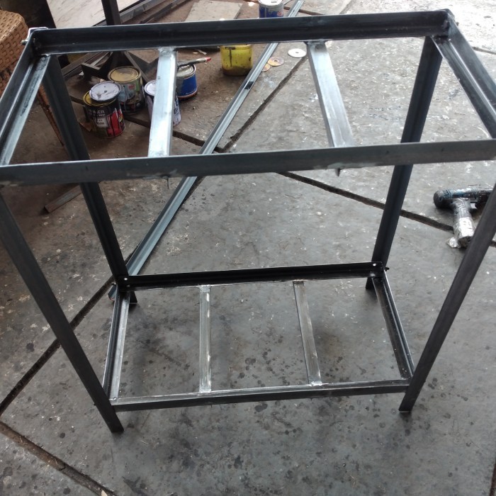 Rak Custom Besi Siku