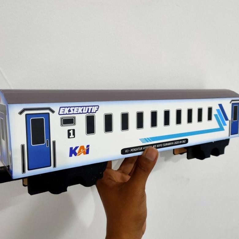 Baru Gerbong Eksekutif K1 2005 Code 62  - Miniatur Kereta Api Kayu Surabaya Cod