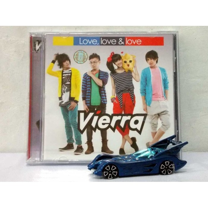 CD Vierra - Love Love Love
